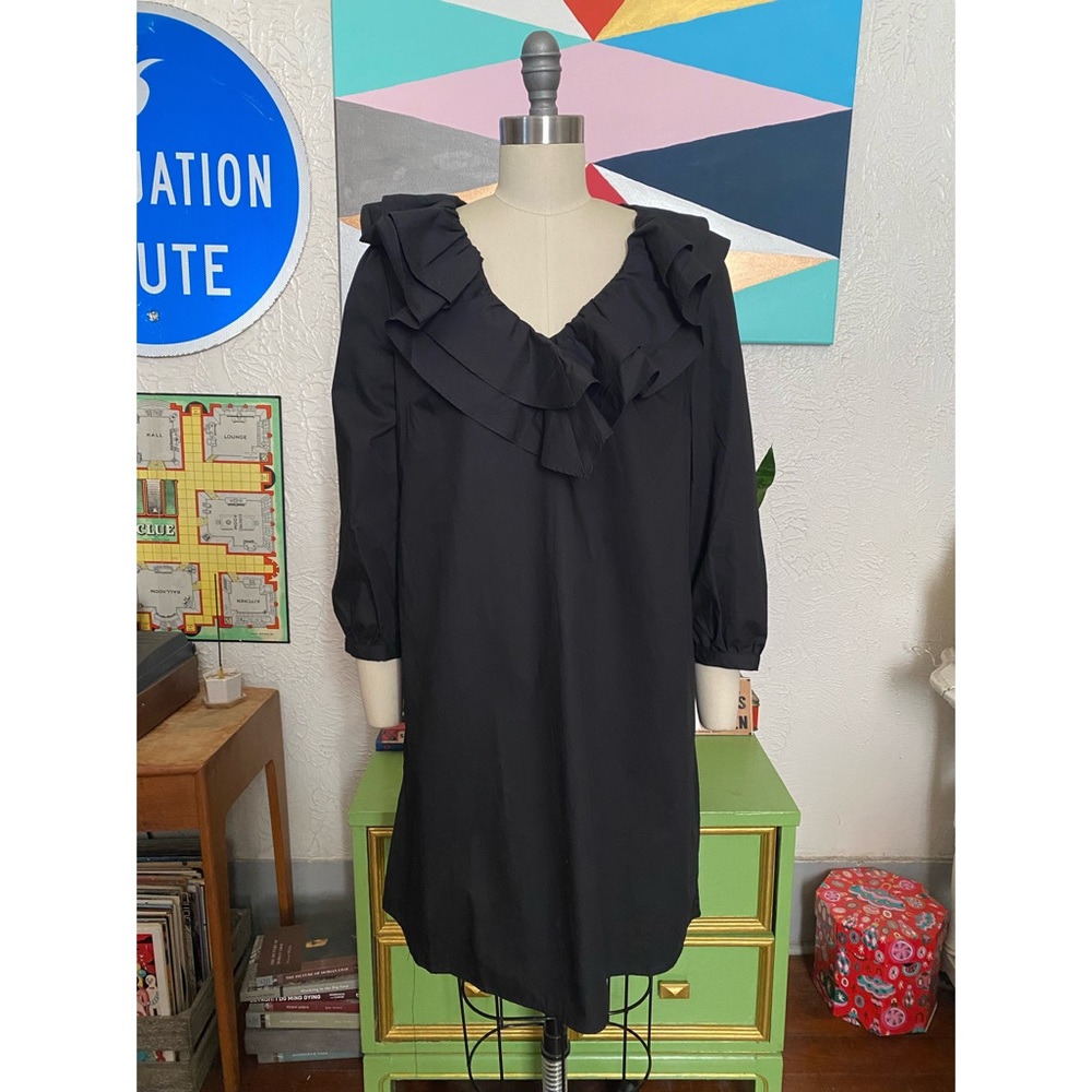 Who What Wear Black Ruffle Neck Shift Dress Size Small NWOT